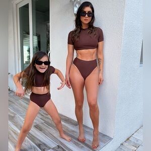 High Waisted Chocolate Sport bikini / Fashion Nova / Size Small